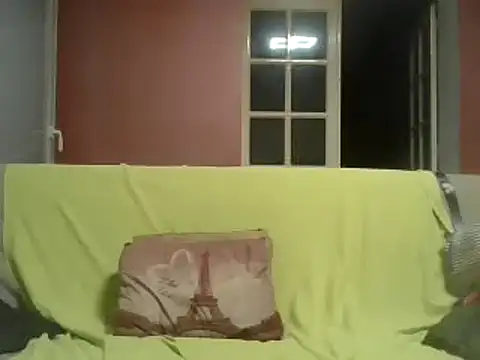 Snapshot of Vandeae44 chatting on 01/06/25, 07:56 Vandeae44 online show from 01/06/25, 07:56