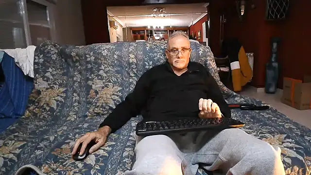 maduroguapo online show from 12/16/24, 09:31