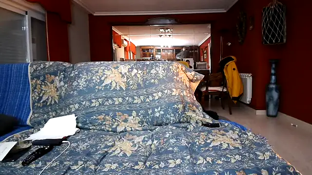 Snapshot of maduroguapo chatting on 11/29/25, 10:02 maduroguapo online show from 11/29/25, 10:02