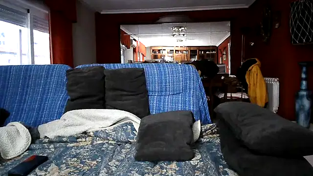 Snapshot of maduroguapo chatting on 12/05/25, 04:47 maduroguapo online show from 12/05/25, 04:47