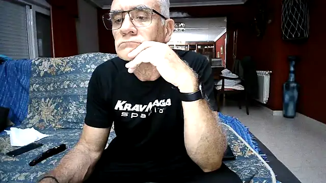 Snapshot of maduroguapo chatting on 05/02/26, 08:14 maduroguapo online show from 05/02/26, 08:14