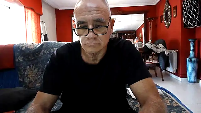 Snapshot of maduroguapo chatting on 05/19/26, 09:37 maduroguapo online show from 05/19/26, 09:37