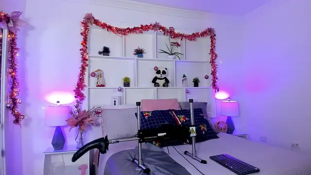 Jenifer Diaz online show from 12/14/24, 01:05