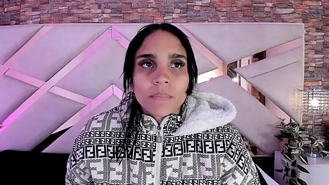 sophie pariss online show from 12/03/25, 03:36