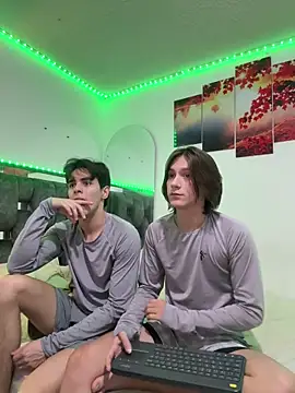 Alex and Fabian online show from 03/15/26, 03:34