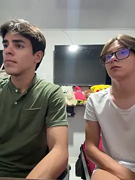 Alex and Fabian online show from 05/16/26, 04:42