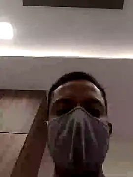 Snapshot of lovablesam chatting on 02/02/25, 08:19 lovablesam online show from 02/02/25, 08:19