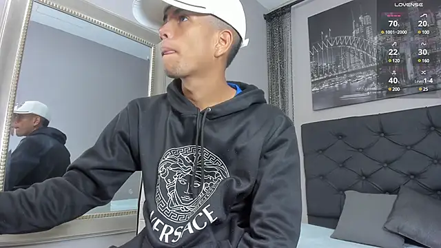 Snapshot of Hotkoljeixxx chatting on 12/20/24, 04:09 Hotkoljeixxx online show from 12/20/24, 04:09