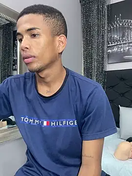 Snapshot of Hotkoljeixxx chatting on 02/08/25, 04:14 Hotkoljeixxx online show from 02/08/25, 04:14