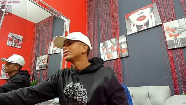 Snapshot of Hotkoljeixxx chatting on 03/09/25, 04:05 Hotkoljeixxx online show from 03/09/25, 04:05