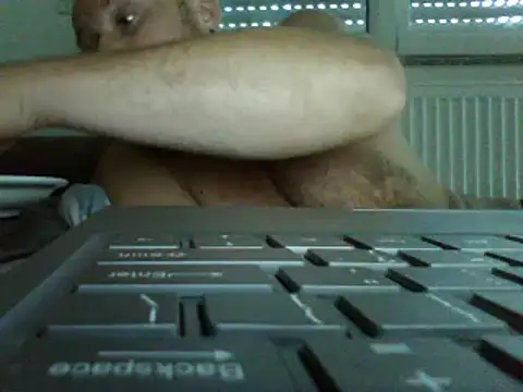 Snapshot of FROL83 chatting on 07/05/26, 05:53 FROL83 online show from 07/05/26, 05:53