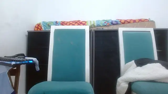 Snapshot of damian_bottom_bigcock chatting on 02/04/25, 05:31 damian bottom bigcock online show from 02/04/25, 05:31