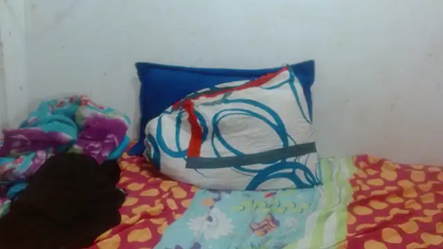 Snapshot of damian_bottom_bigcock chatting on 10/21/25, 04:08 damian bottom bigcock online show from 10/21/25, 04:08