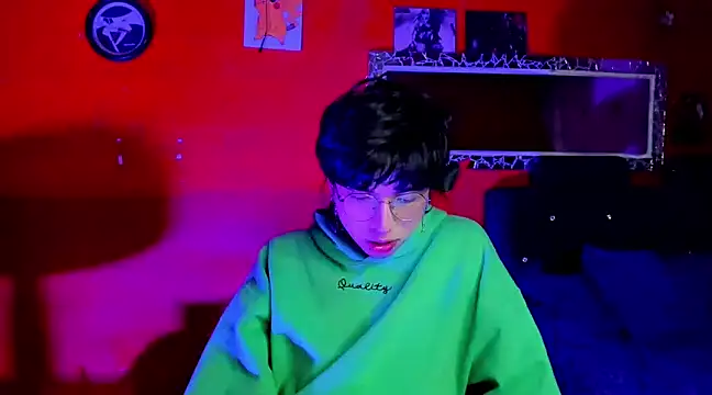 AnggelONfiree online show from 02/14/25, 05:30