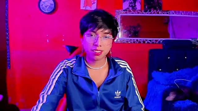 AnggelONfiree online show from 02/20/25, 05:01