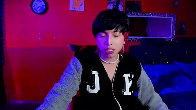 AnggelONfiree online show from 03/04/25, 08:57