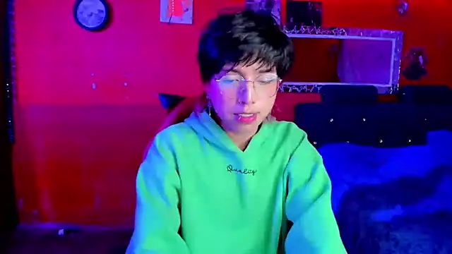 AnggelONfiree online show from 03/09/25, 11:35