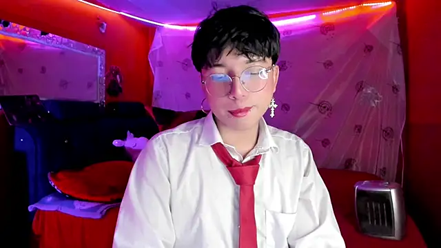 AnggelONfiree online show from 09/19/25, 12:23