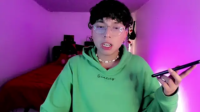 AnggelONfiree online show from 11/10/25, 04:11