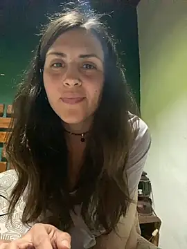 Snapshot of isadelasestrellas chatting on 10/08/25, 12:52 isadelasestrellas online show from 10/08/25, 12:52