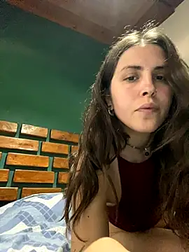 Snapshot of isadelasestrellas chatting on 11/13/25, 04:50 isadelasestrellas online show from 11/13/25, 04:50