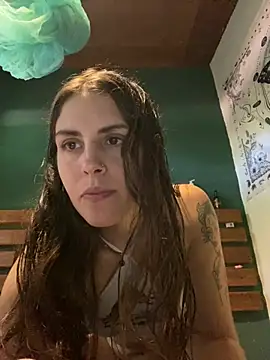 Snapshot of isadelasestrellas chatting on 03/11/26, 02:56 isadelasestrellas online show from 03/11/26, 02:56