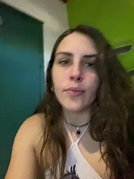 Snapshot of isadelasestrellas chatting on 05/19/26, 08:15 isadelasestrellas online show from 05/19/26, 08:15