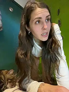 Snapshot of isadelasestrellas chatting on 06/19/26, 08:34 isadelasestrellas online show from 06/19/26, 08:34