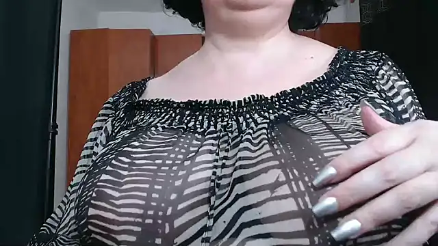  MissJ  online show from 01/09/25, 11:47