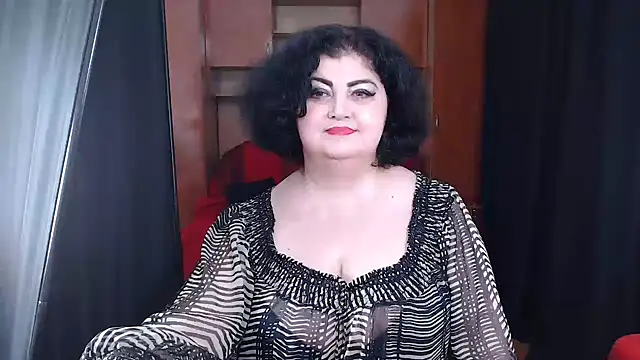  MissJ  online show from 02/05/25, 08:11