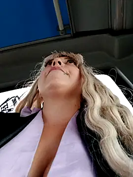 madelaine- online show from 12/23/24, 09:40