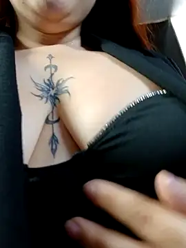 madelaine- online show from 02/02/25, 05:04