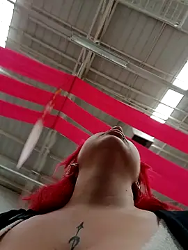 madelaine- online show from 02/12/25, 07:02