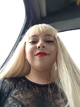 madelaine- online show from 02/13/25, 08:03