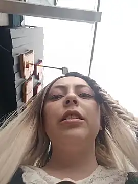 madelaine- online show from 10/23/25, 08:29