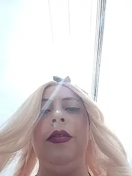 madelaine- online show from 02/10/26, 06:12