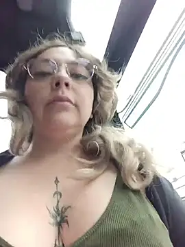 madelaine- online show from 03/05/26, 08:27