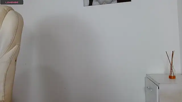 tonibelmont online show from 03/17/25, 09:23