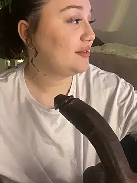 Snapshot of DaisyBooom chatting on 12/28/24, 07:01 DaisyBooom online show from 12/28/24, 07:01