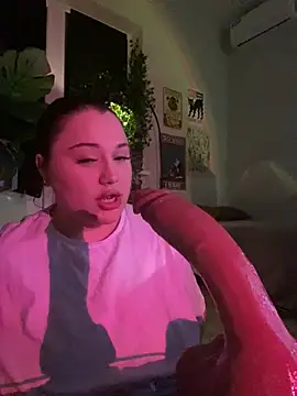 Snapshot of DaisyBooom chatting on 01/05/25, 09:57 DaisyBooom online show from 01/05/25, 09:57