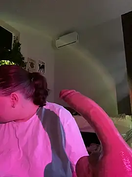 Snapshot of DaisyBooom chatting on 01/20/25, 06:53 DaisyBooom online show from 01/20/25, 06:53