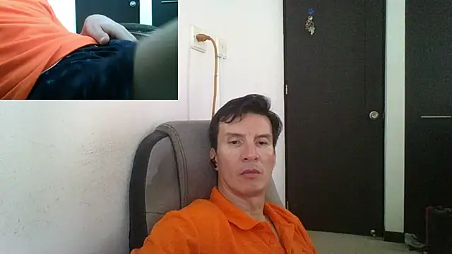 fieryloves online show from 03/18/25, 08:37