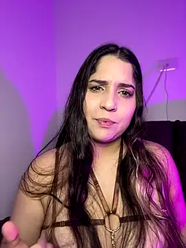 Snapshot of valentina_jonnes1 chatting on 11/13/25, 06:12 valentina jonnes1 online show from 11/13/25, 06:12