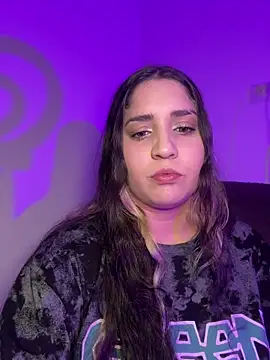 Snapshot of valentina_jonnes1 chatting on 02/07/26, 06:17 valentina jonnes1 online show from 02/07/26, 06:17