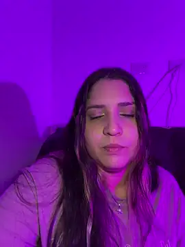 Snapshot of valentina_jonnes1 chatting on 03/04/26, 06:19 valentina jonnes1 online show from 03/04/26, 06:19