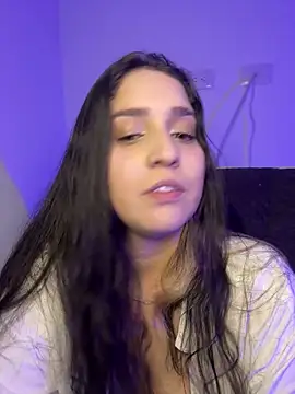 Snapshot of valentina_jonnes1 chatting on 04/07/26, 04:57 valentina jonnes1 online show from 04/07/26, 04:57