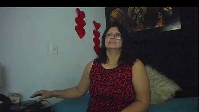 Evaaross 2345 online show from 03/19/25, 10:33