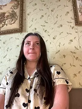 Snapshot of fairy365 chatting on 04/12/26, 11:48 fairy365 online show from 04/12/26, 11:48