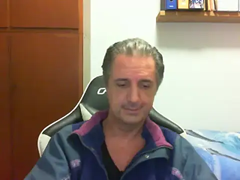 Snapshot of lliuk70mi chatting on 02/02/25, 07:14 lliuk70mi online show from 02/02/25, 07:14