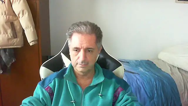 lliuk70mi online show from 02/26/26, 03:44